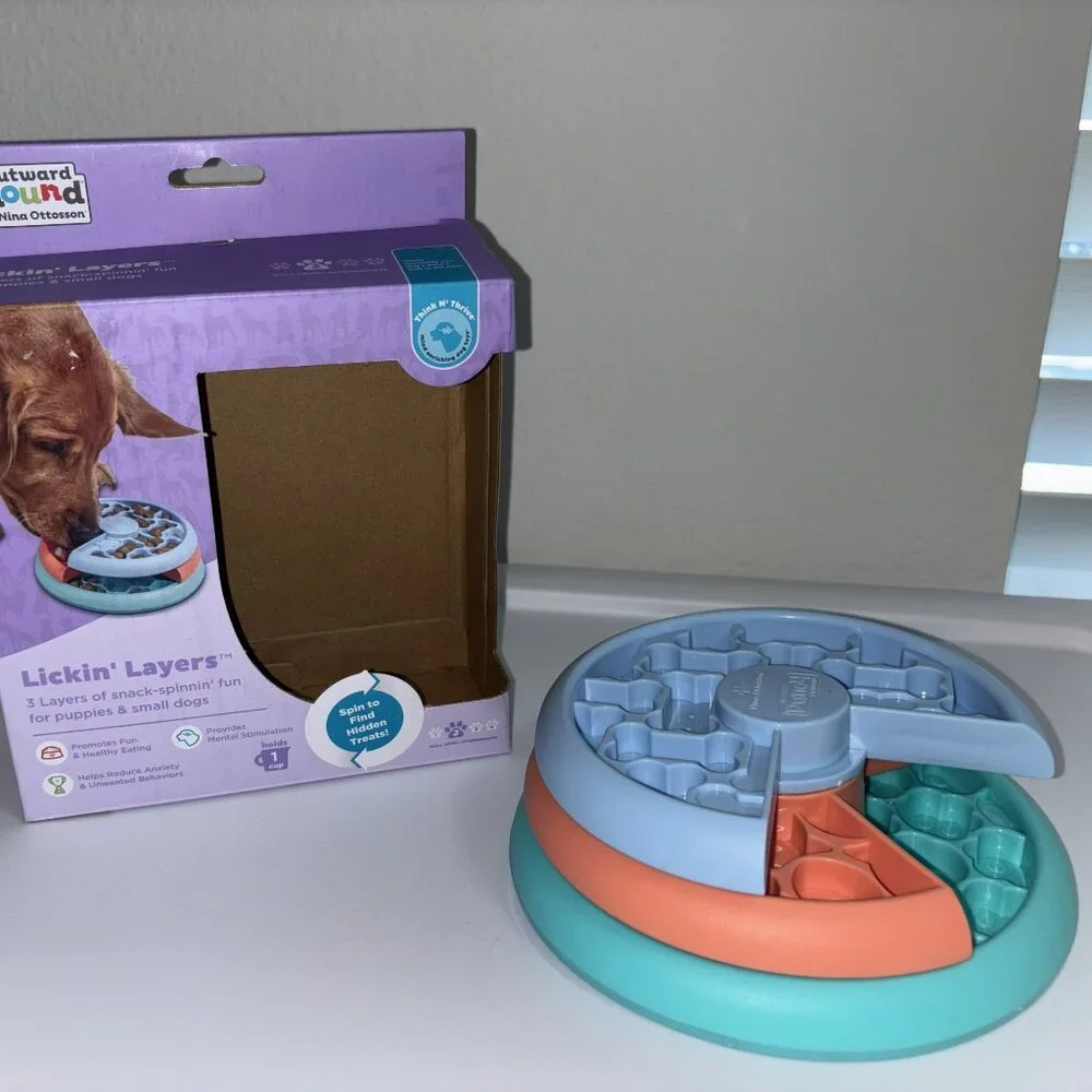 Outward Hound Nina Ottoson Lickin' Layers Dog Snack Puzzle Skill Level 2 NEW
